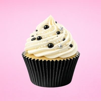 Black Large Foil Cupcake Cases - 25 Pieces 