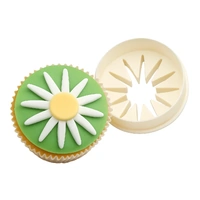 Double Sided Cup Cake Cutter Daisy -Fmm Cupcake Tools - Gumpaste